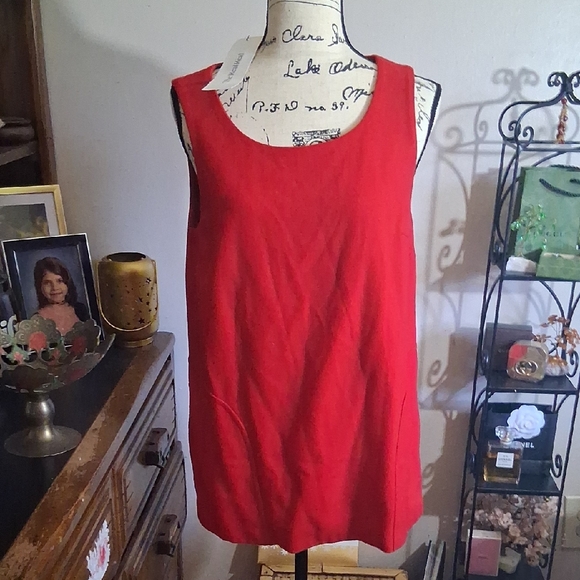 DOLCE & GABBANA Red Sleeveless Top w/pockets Size 42 US Medium 6-8 - Picture 1 of 6